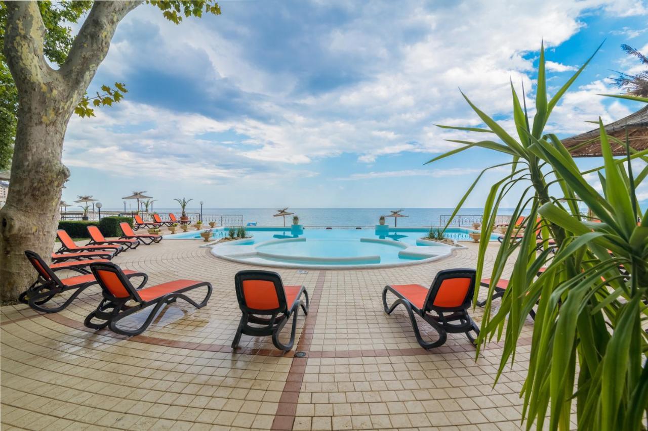 Marina Hotel, Sunny Day 瓦爾納 外观 照片