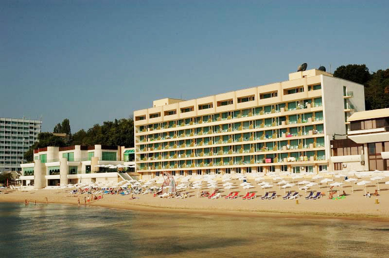 Marina Hotel, Sunny Day 瓦爾納 外观 照片