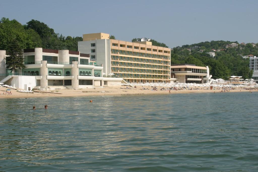 Marina Hotel, Sunny Day 瓦爾納 外观 照片